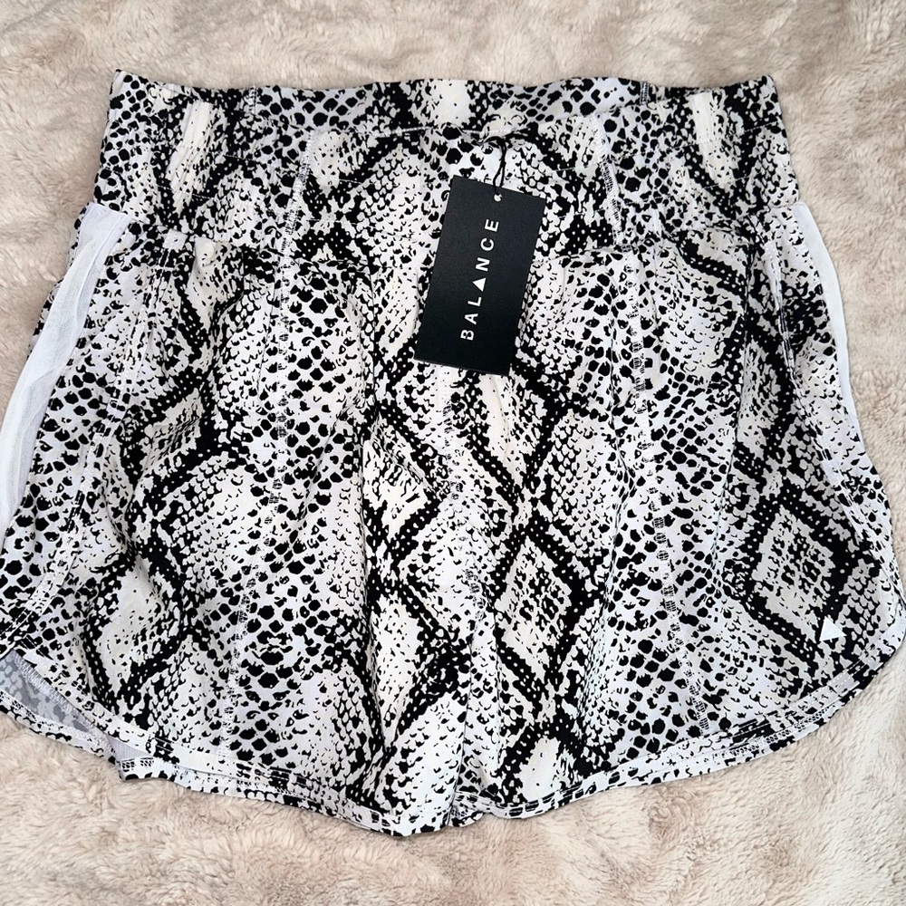 Balance Althletica (Vitality) Breeze Shorts
